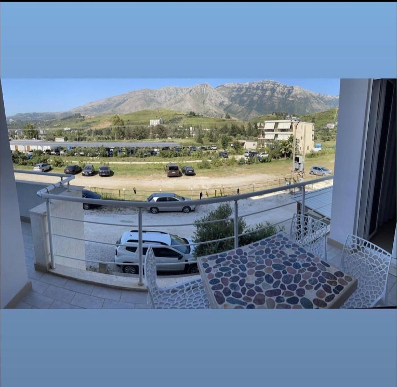 Endy Apartaments Orikum Exterior photo